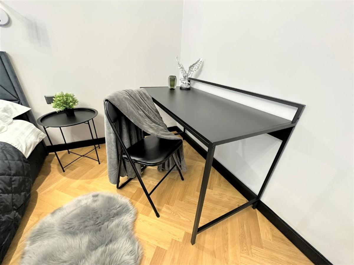 Luxury 100M2 Loft Design-Apartment At Wawel + Netflix Cracóvia Exterior foto