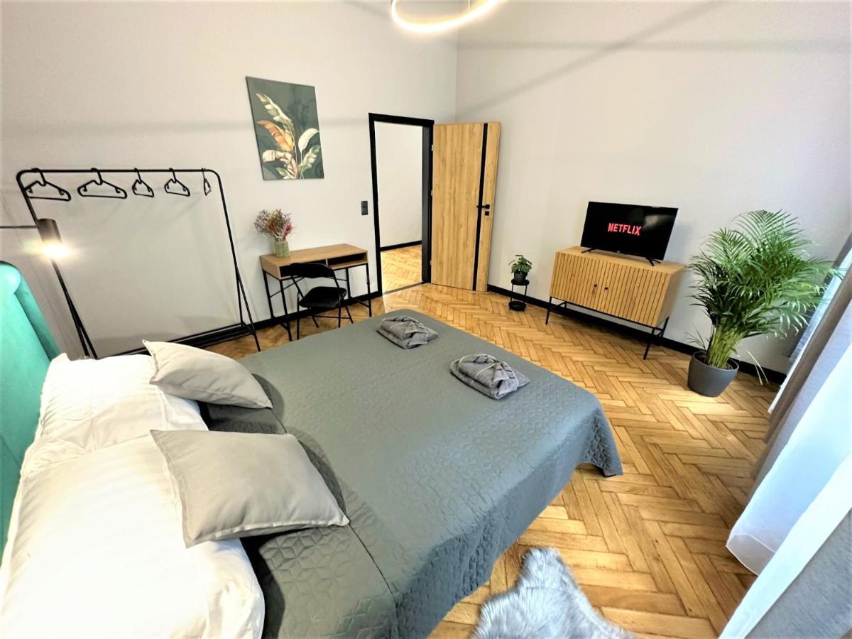 Luxury 100M2 Loft Design-Apartment At Wawel + Netflix Cracóvia Exterior foto
