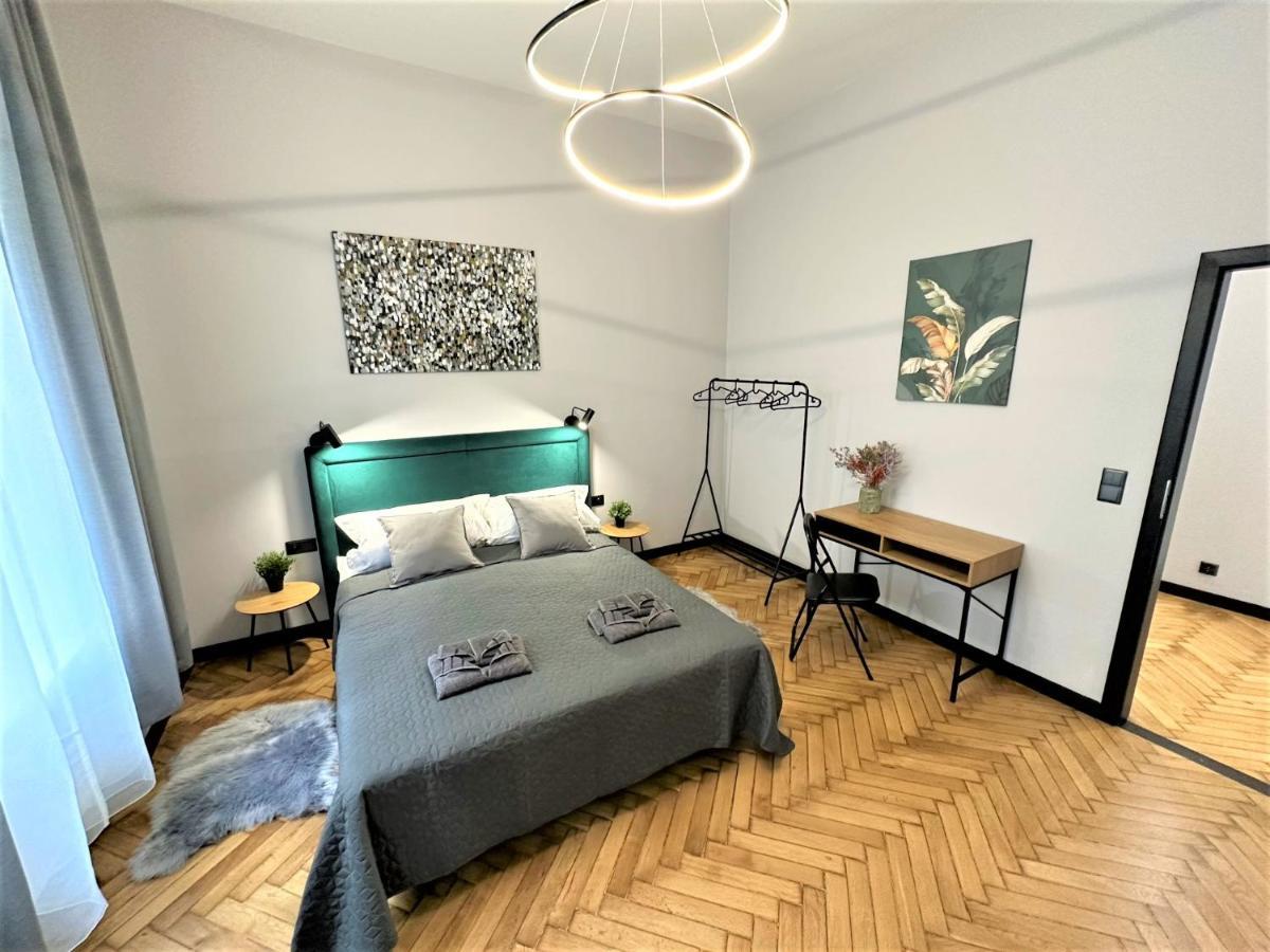 Luxury 100M2 Loft Design-Apartment At Wawel + Netflix Cracóvia Exterior foto